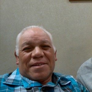 Meet your Posher, Cayetano